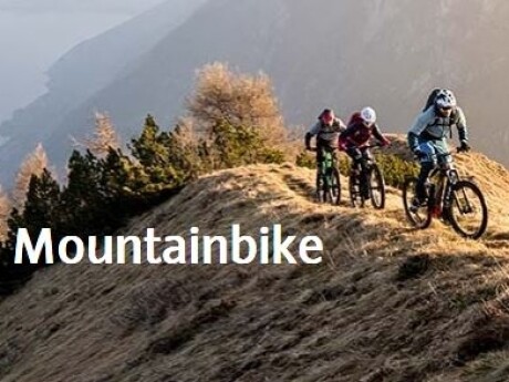 Nachhaltige Ausrüstung für die Biketour in den Bergen