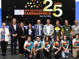 Deutscher Fahrradpreis Kategorie Ehrenamt geht an die AKTIONfahrRAD Bild