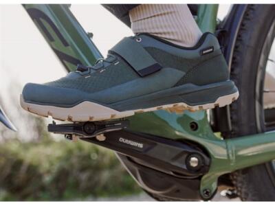 SHIMANO präsentiert vielseitiges neues Hybridpedal