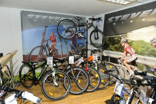 Firma Fun Bikes in 53175 Bonn (Friesdorf) bei