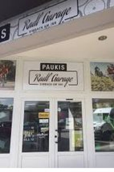 Paukis Radl Garage 